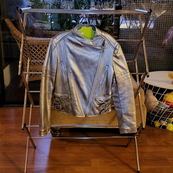VALMAX - Silver Vegan Leather Motorcycle Jacket - Like New - Picture 1 of 5